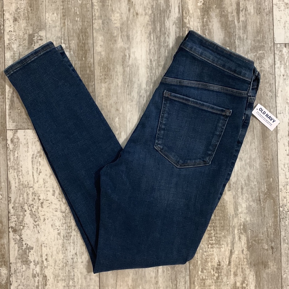Old Navy 360 Stretch Extra High Rise Rockstar Super skinny jean